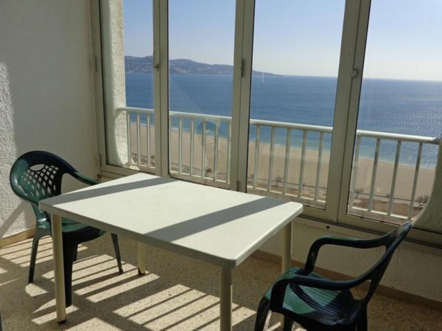 Apartament Apartamento Vista Mar Edificio Manhattan 19 Empuriabrava Zewnętrze zdjęcie